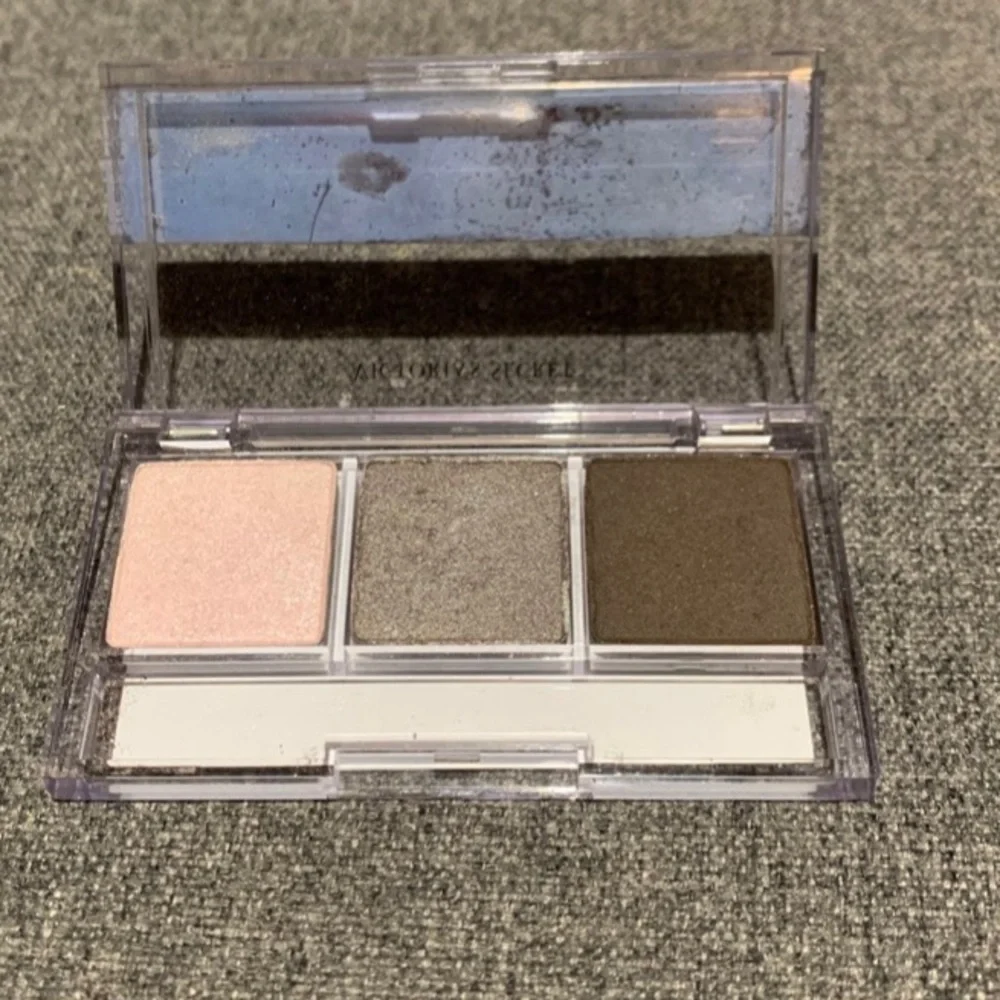 Victoria’s Secret Decadence Shadow Trio - Picture 3 of 8